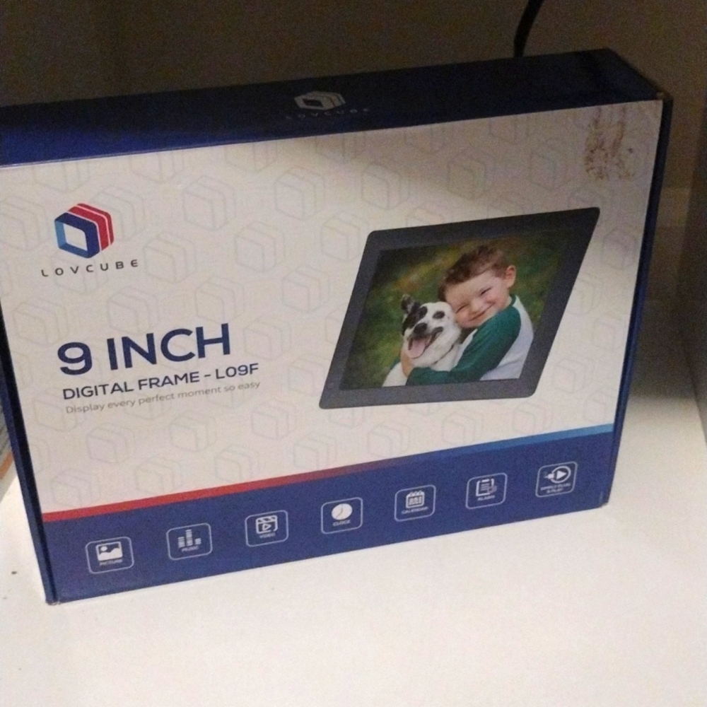 New Lovcube 9 Inch Digital Frame L09F